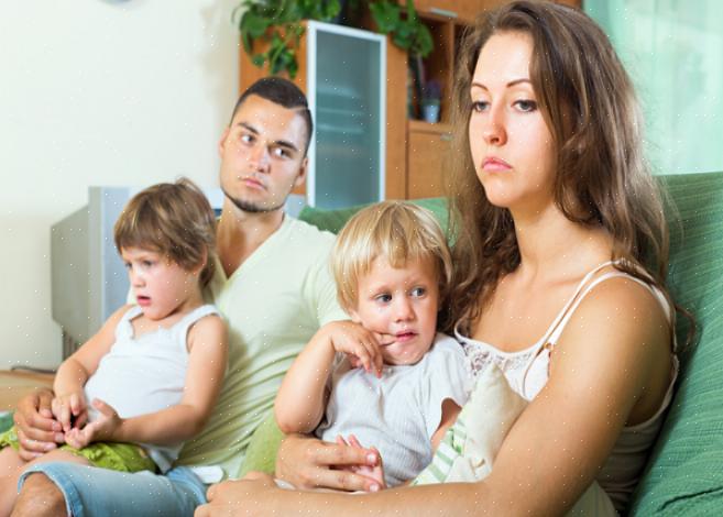 אומללות ההורים משפיעה על ילדים בדרכים שונות