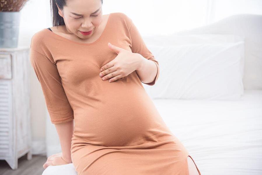 צמיחת הרחם ושינויים הורמונליים הם בין הגורמים לתסמינים כמו צרבת והפרעות עיכול בהריון"