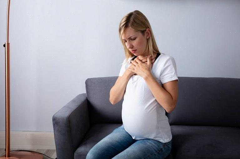 במאמר זה נשתף טיפים כיצד לעזור להקל על צרבת במהלך ההריון
