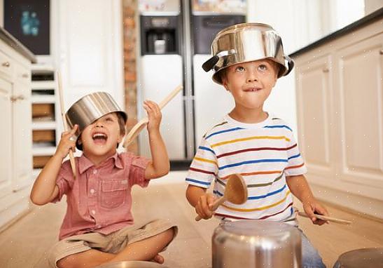 להלן נסביר 5 מהניסויים הפופולריים ביותר לילדים וכיצד תוכלו לבצע אותם בביתכם